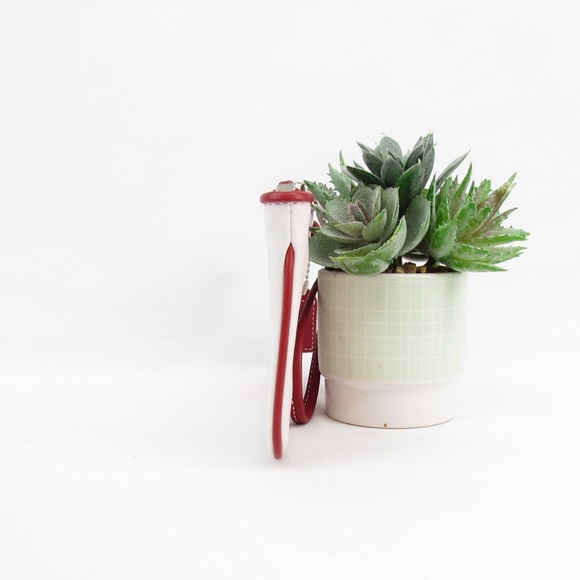 Coach Limited Edition Vintage Wristlet - Picture 5 of 6